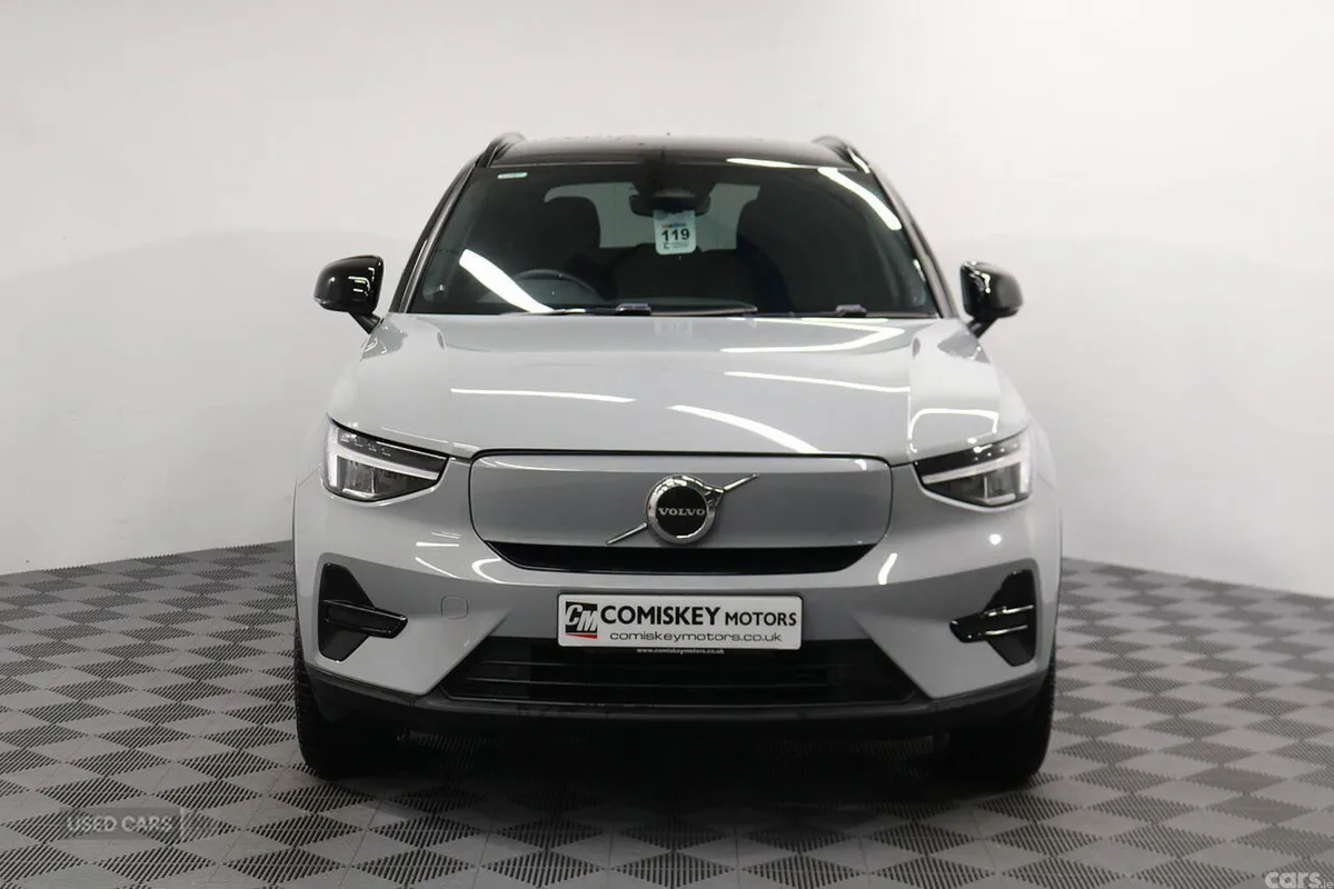 Volvo XC40 SUV, Electric, 2024, Grey