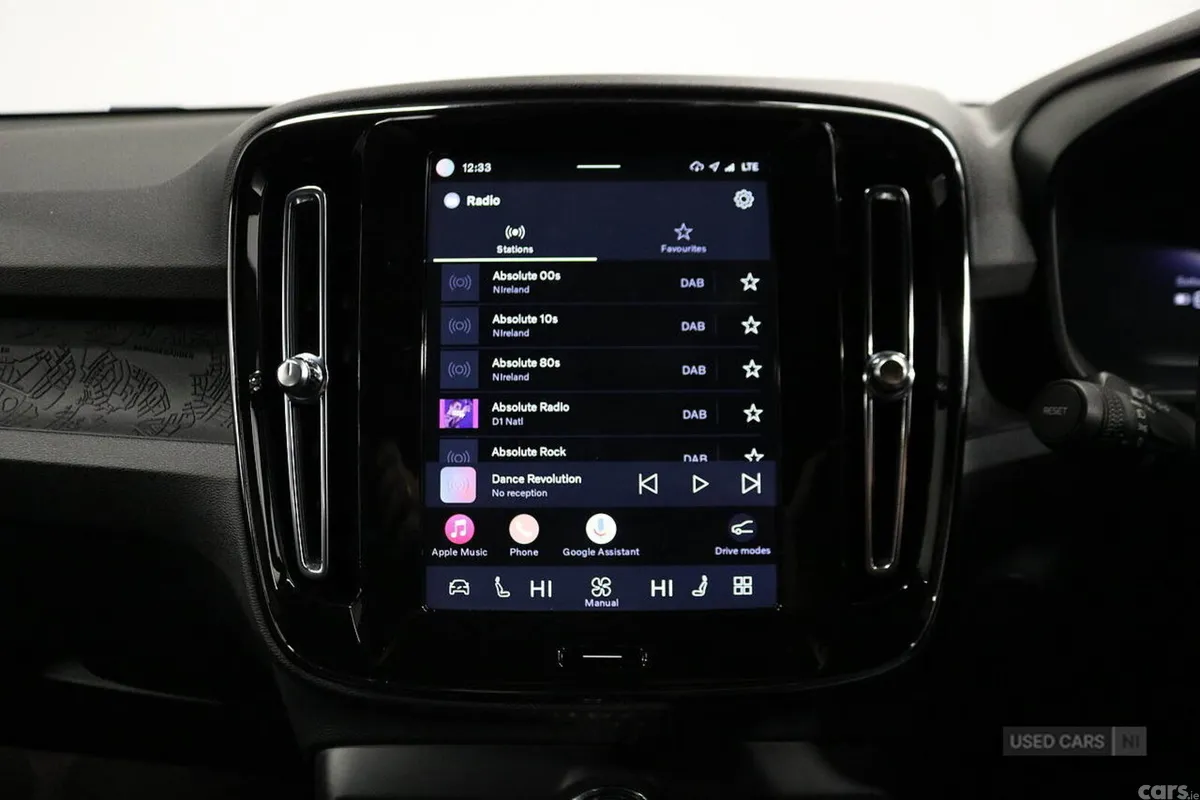 Volvo XC40 SUV, Electric, 2024, Grey