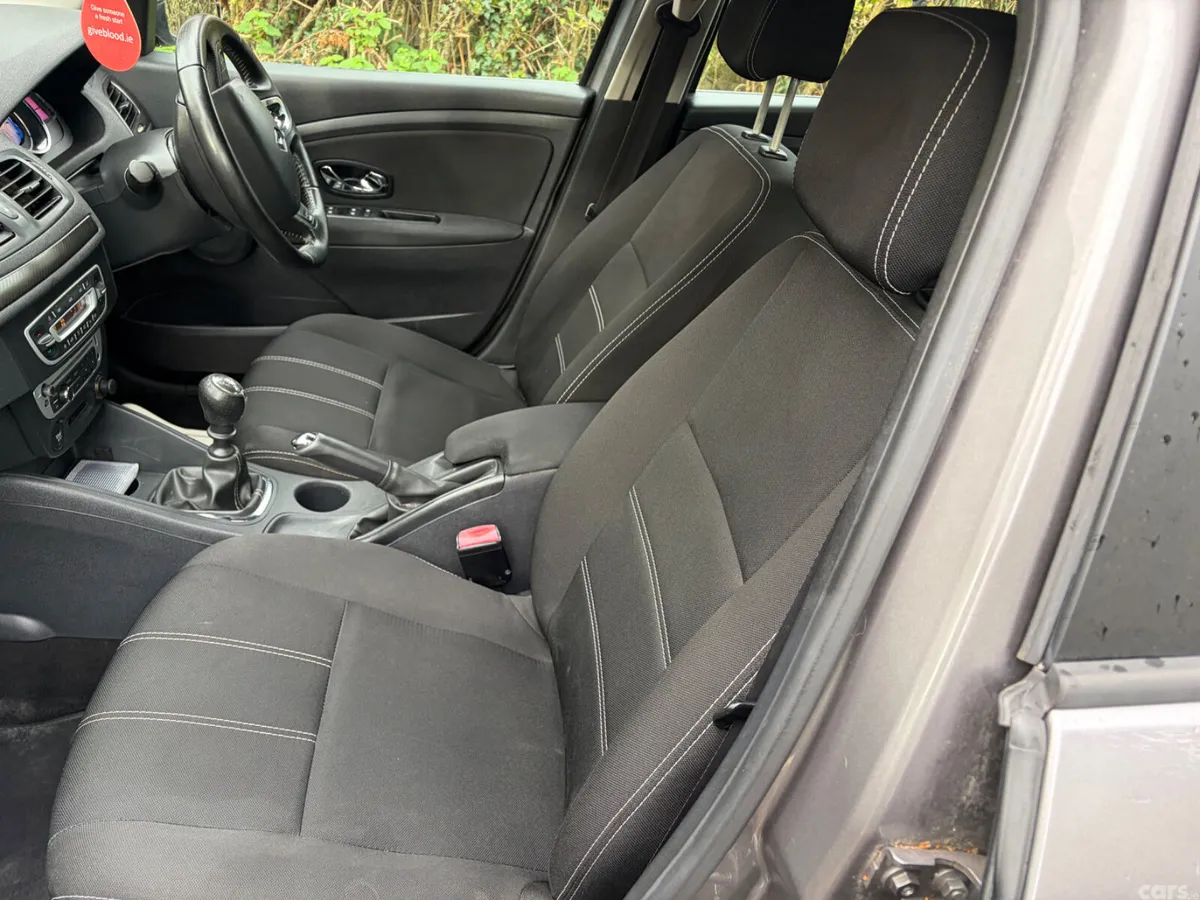 Renault Fluence Saloon, Diesel, 2015, Grey
