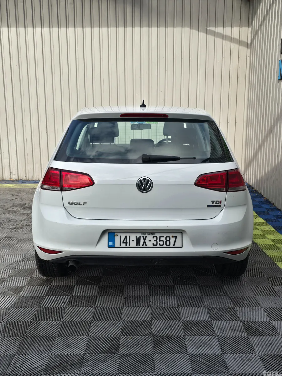 Volkswagen Golf Hatchback, Diesel, 2014, White