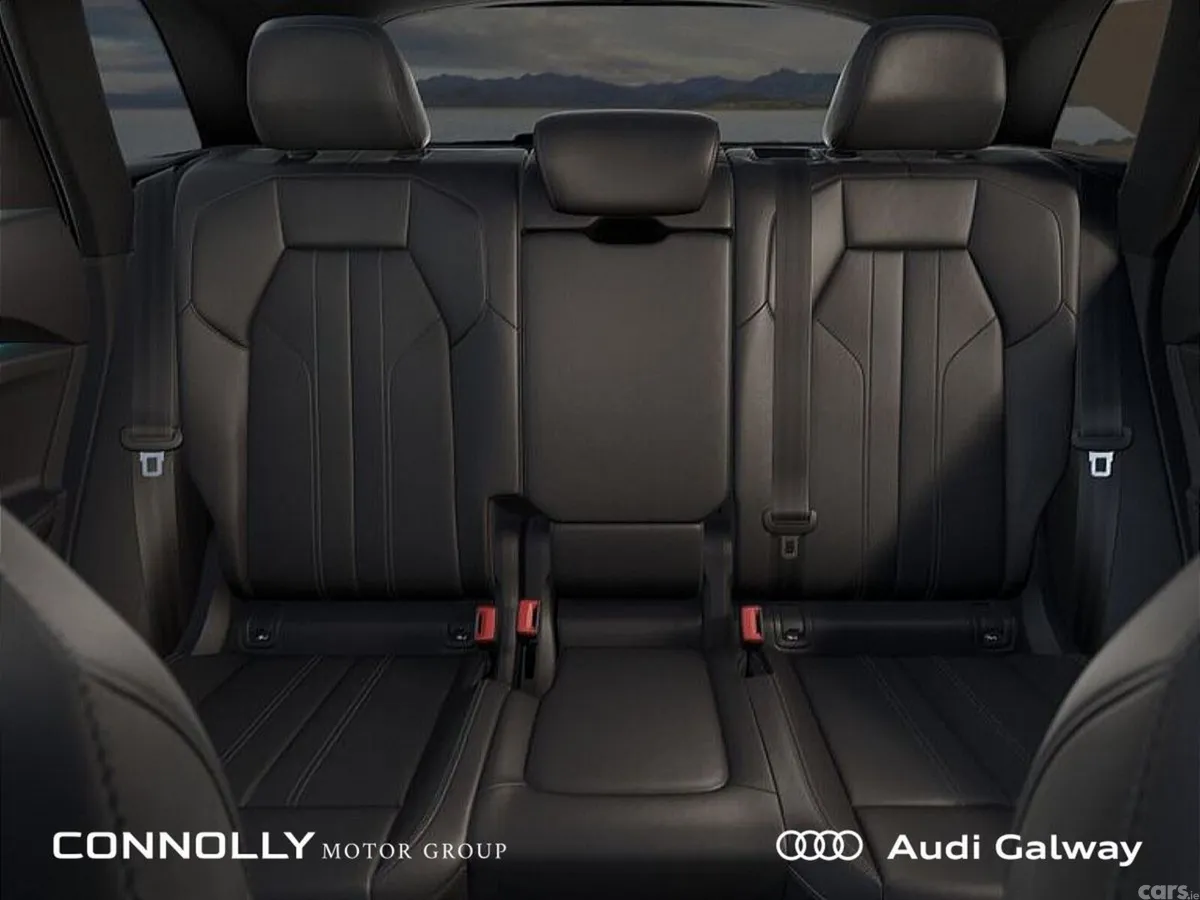 Audi Q5 SUV, Petrol Plug-in Hybrid, 2027, Red