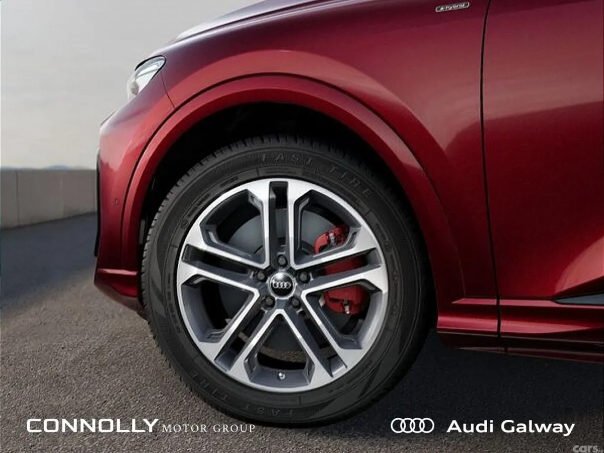 Audi Q5 SUV, Petrol Plug-in Hybrid, 2027, Red