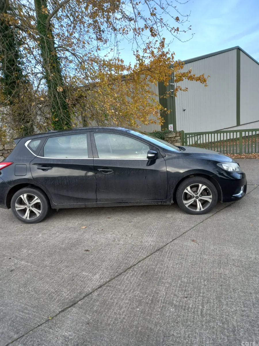 Nissan Pulsar Hatchback, Diesel, 2016, Black