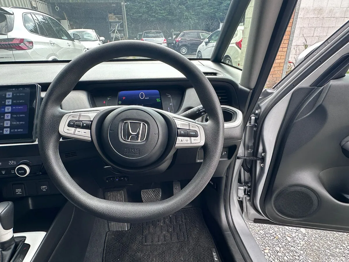 Honda Fit Hatchback, Petrol Hybrid, 2021, Silver