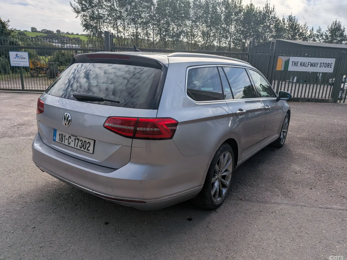 Volkswagen Passat Estate, Diesel, 2018, Silver