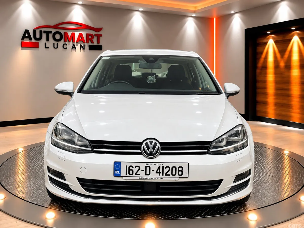 Volkswagen Golf Hatchback, Petrol, 2016, White