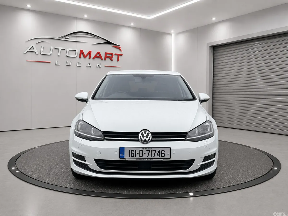 Volkswagen Golf Hatchback, Petrol, 2016, White