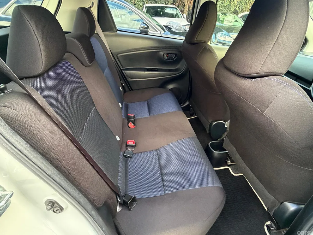 Toyota Vitz Hatchback, Petrol, 2016, White