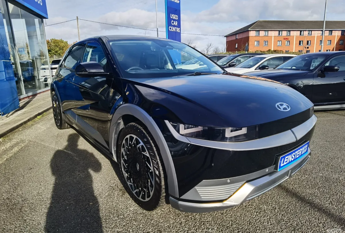Hyundai IONIQ 5 Hatchback, Electric, 2022, Black