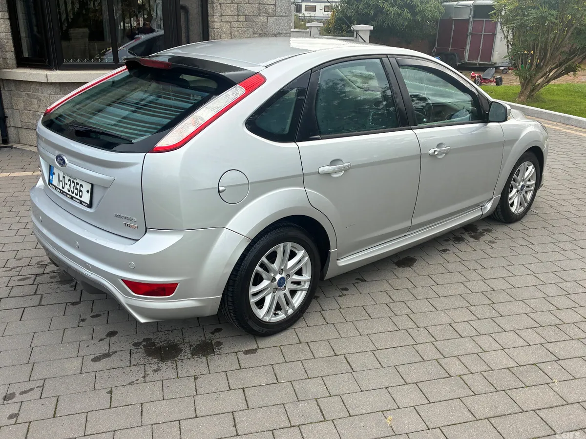 Ford Focus Hatchback, Diesel, 2011, Grey