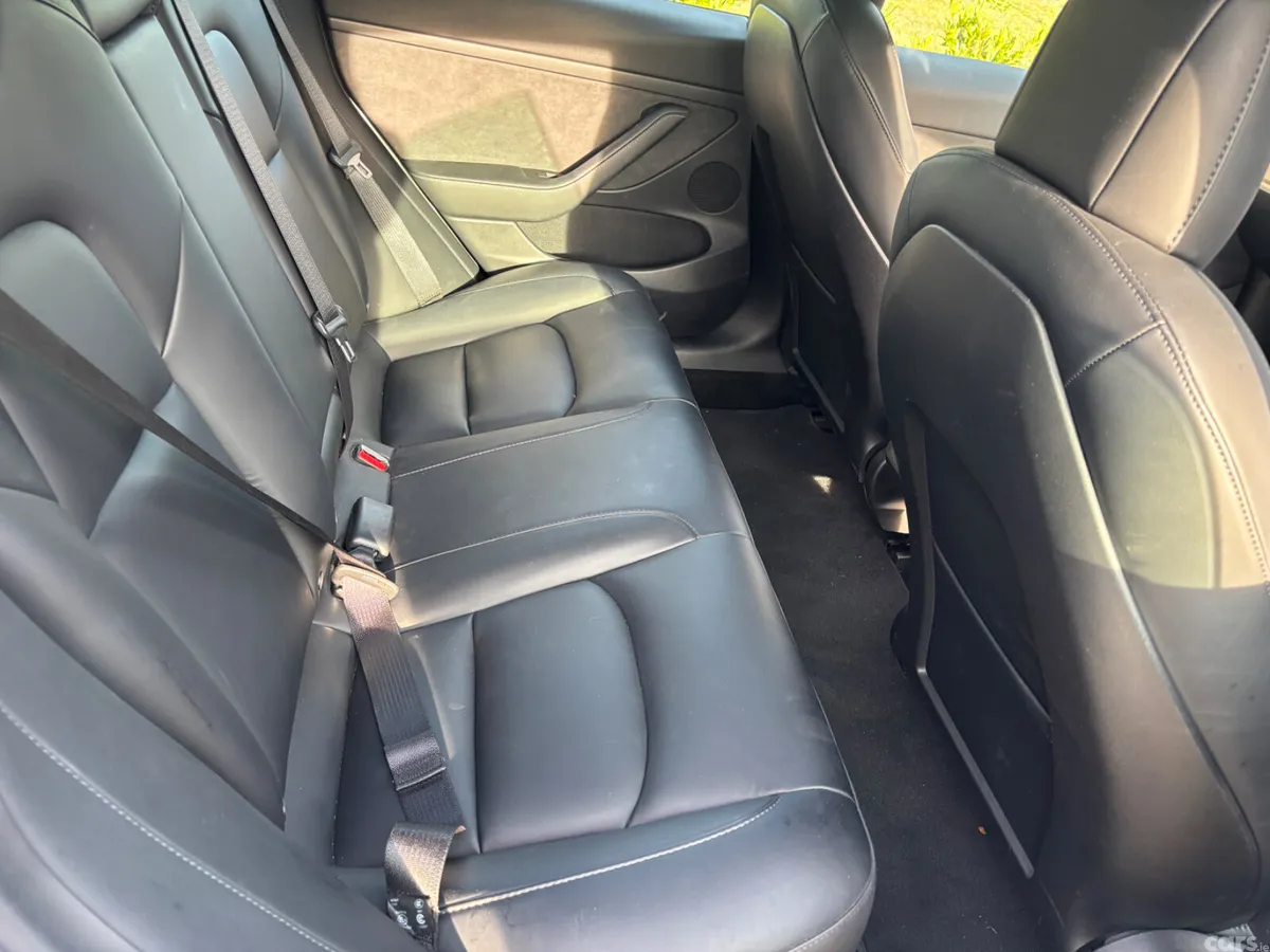 Tesla Model 3 Saloon, Electric, 2022, White