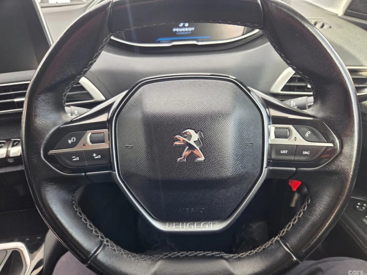 Peugeot 3008 MPV, Diesel, 2019, Black