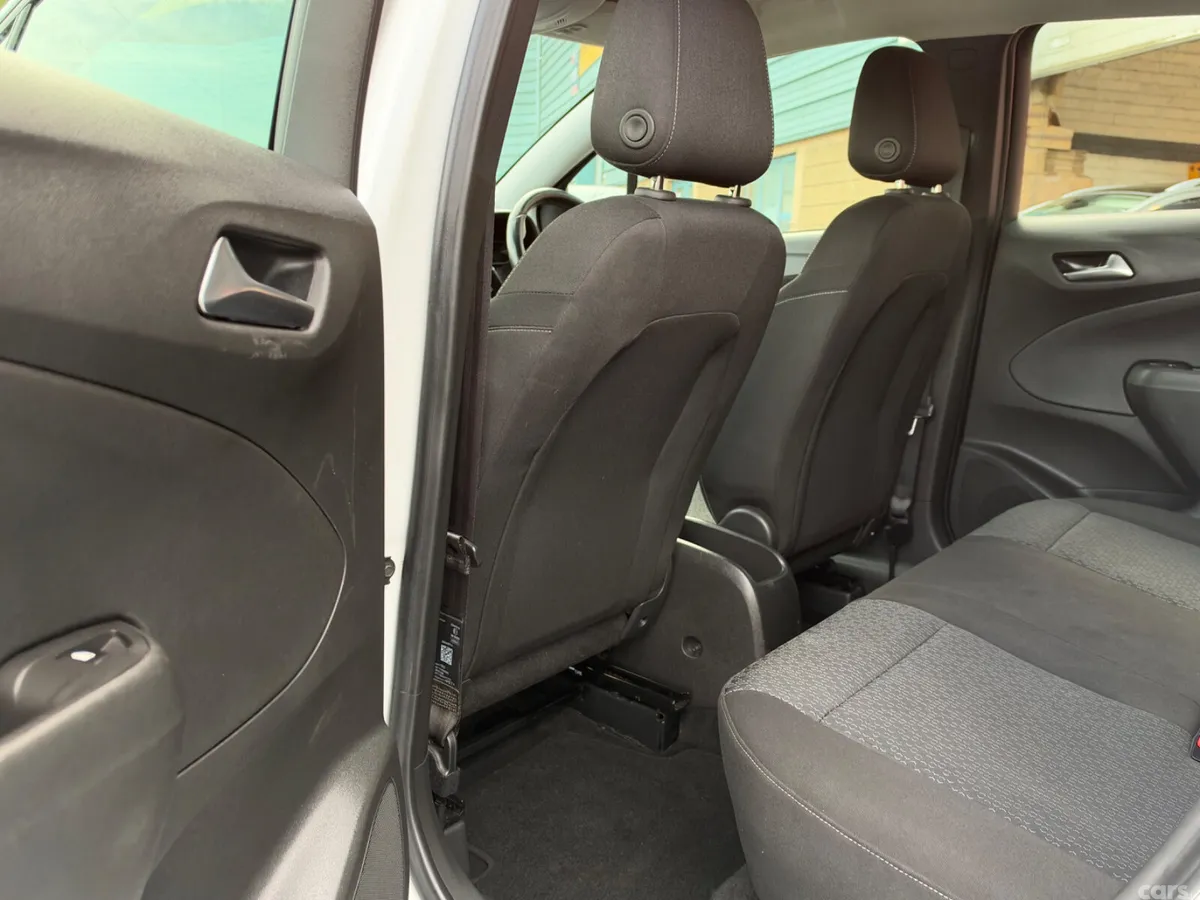 Opel Crossland X SUV, Petrol, 2018, White