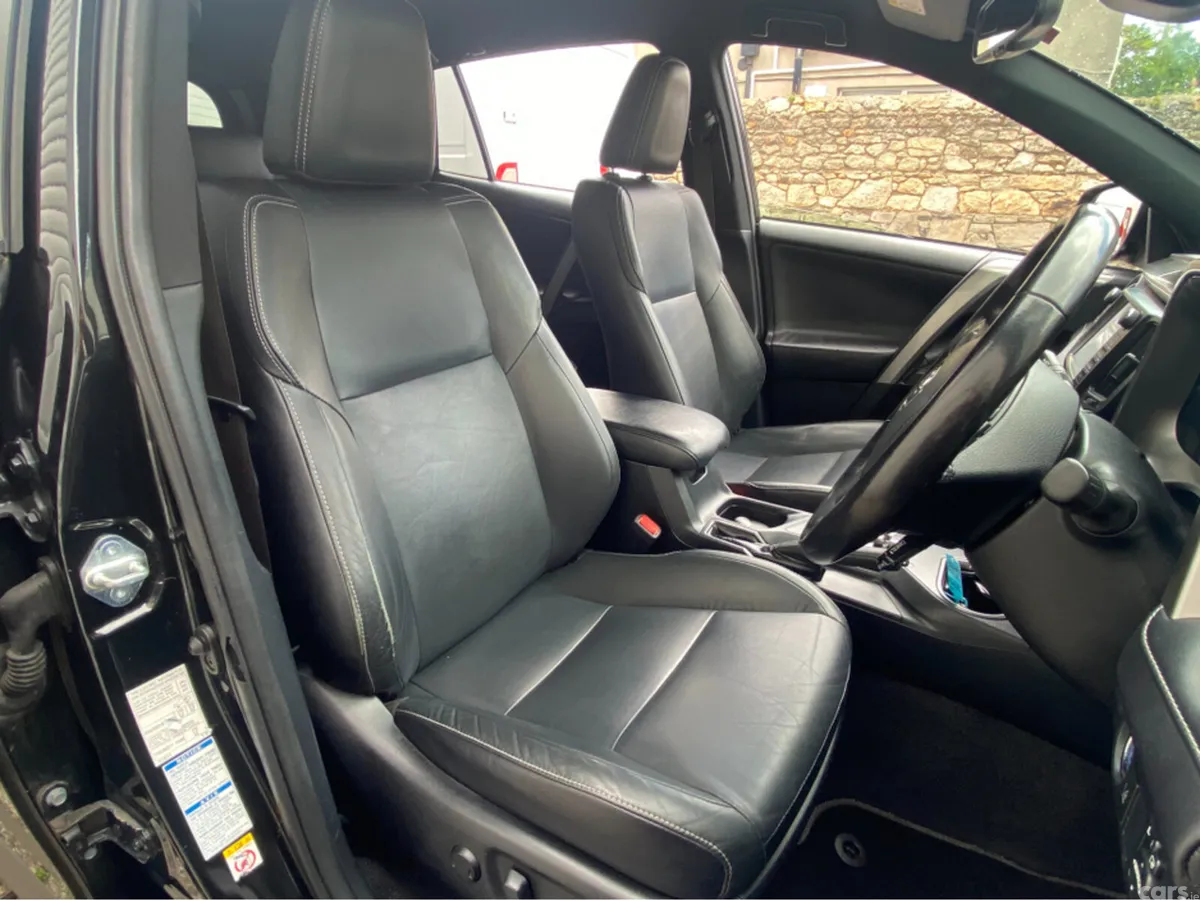 Toyota RAV4 MPV, Petrol Hybrid, 2017, Black