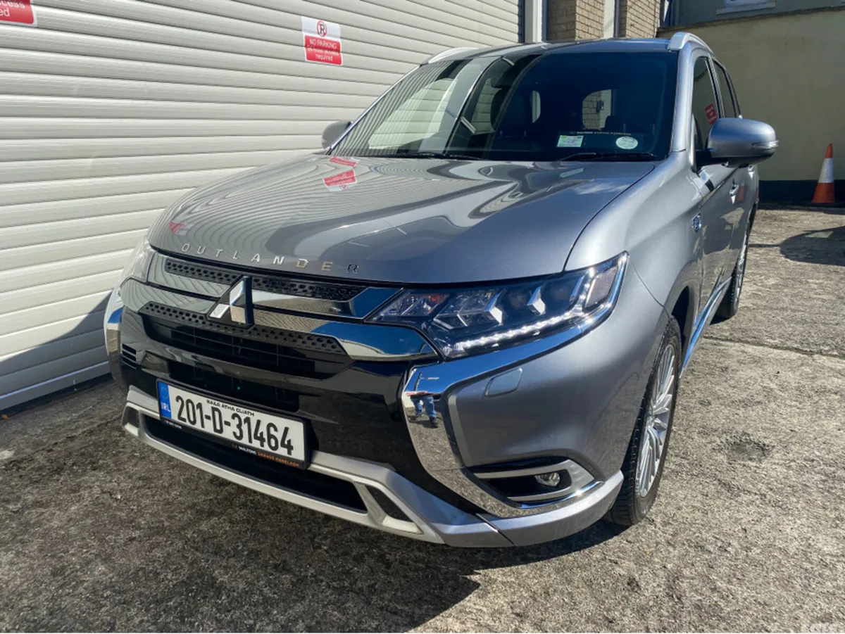 Mitsubishi Outlander Estate, Petrol Plug-in Hybrid, 2020, Grey
