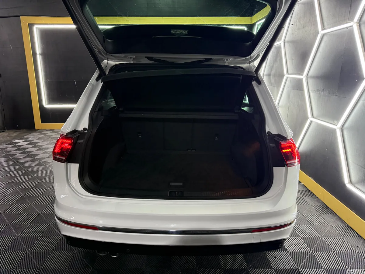 Volkswagen Tiguan SUV, Diesel, 2018, White