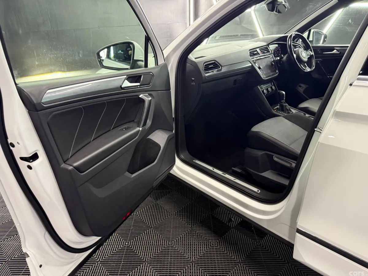 Volkswagen Tiguan SUV, Diesel, 2018, White