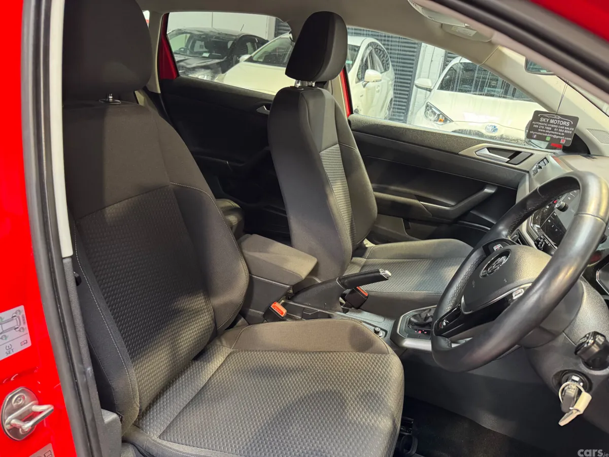 Volkswagen Polo Hatchback, Petrol, 2018, Red