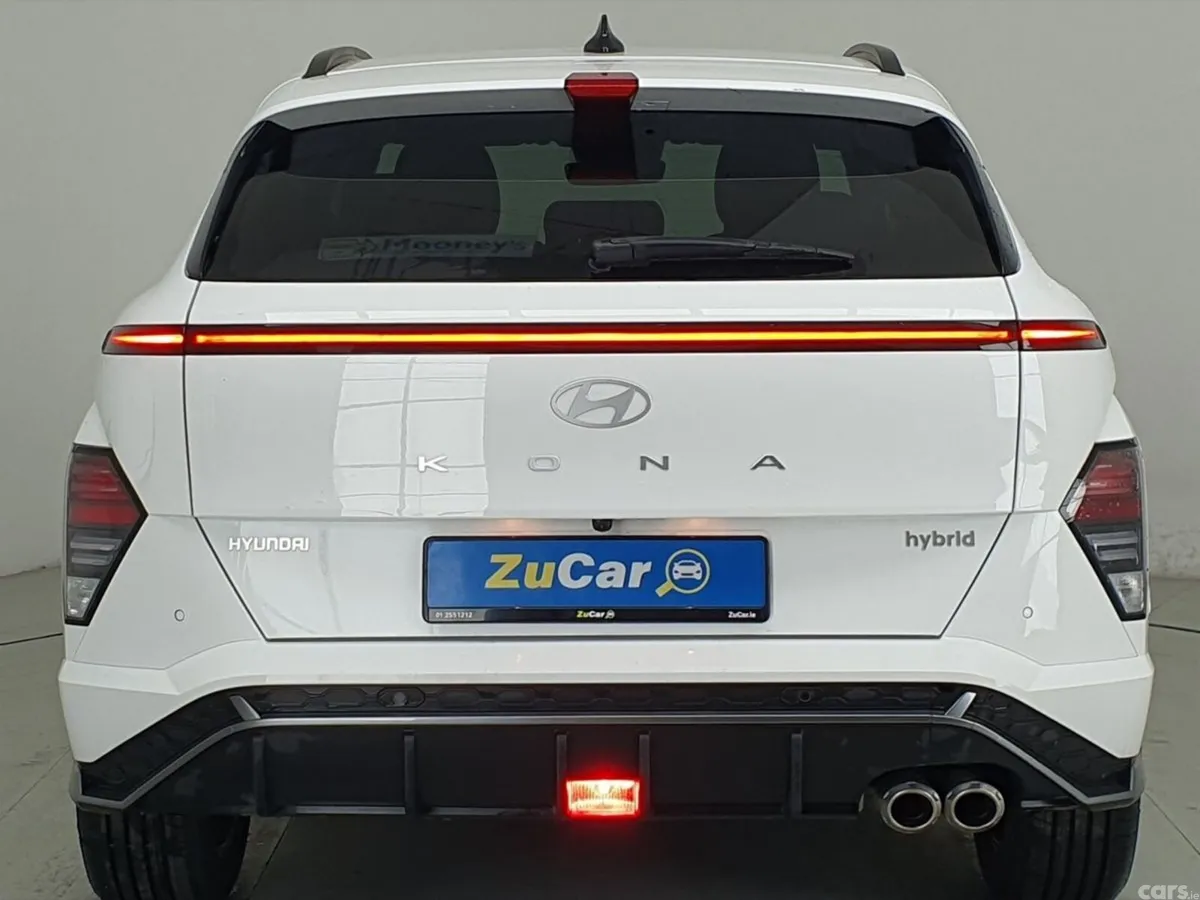Hyundai KONA MPV, Petrol, 2025, White