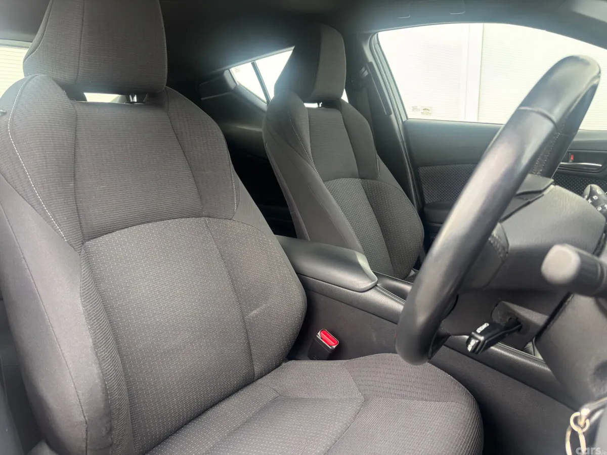 Toyota C-HR Hatchback, Petrol, 2017, Grey