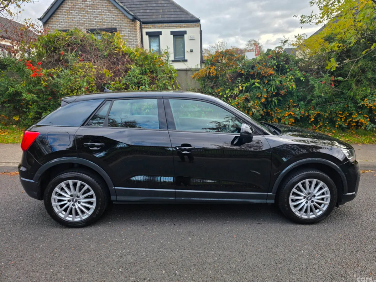 Audi Q2 Hatchback, Petrol, 2018, Black