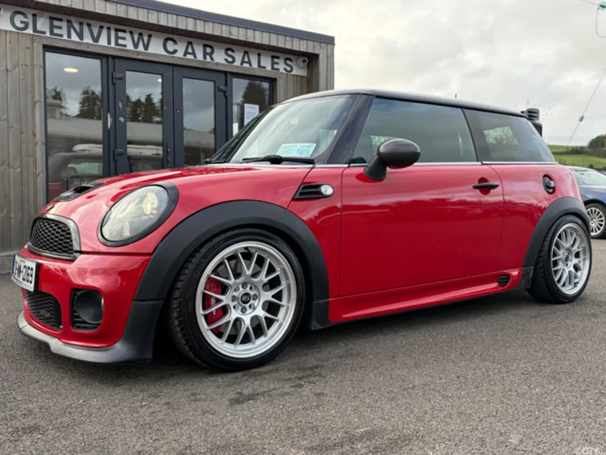 Mini Cooper Hatchback, Petrol, 2008, Red