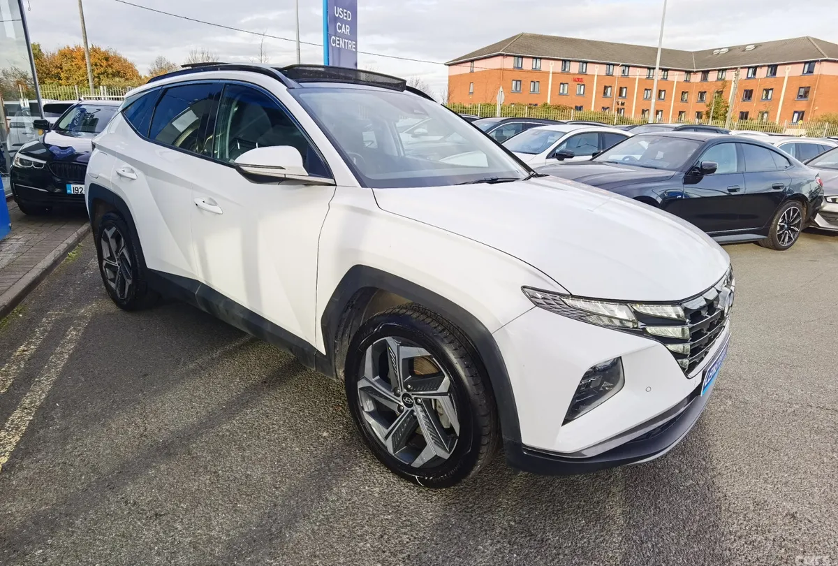 Hyundai Tucson SUV, Petrol Plug-in Hybrid, 2022, White