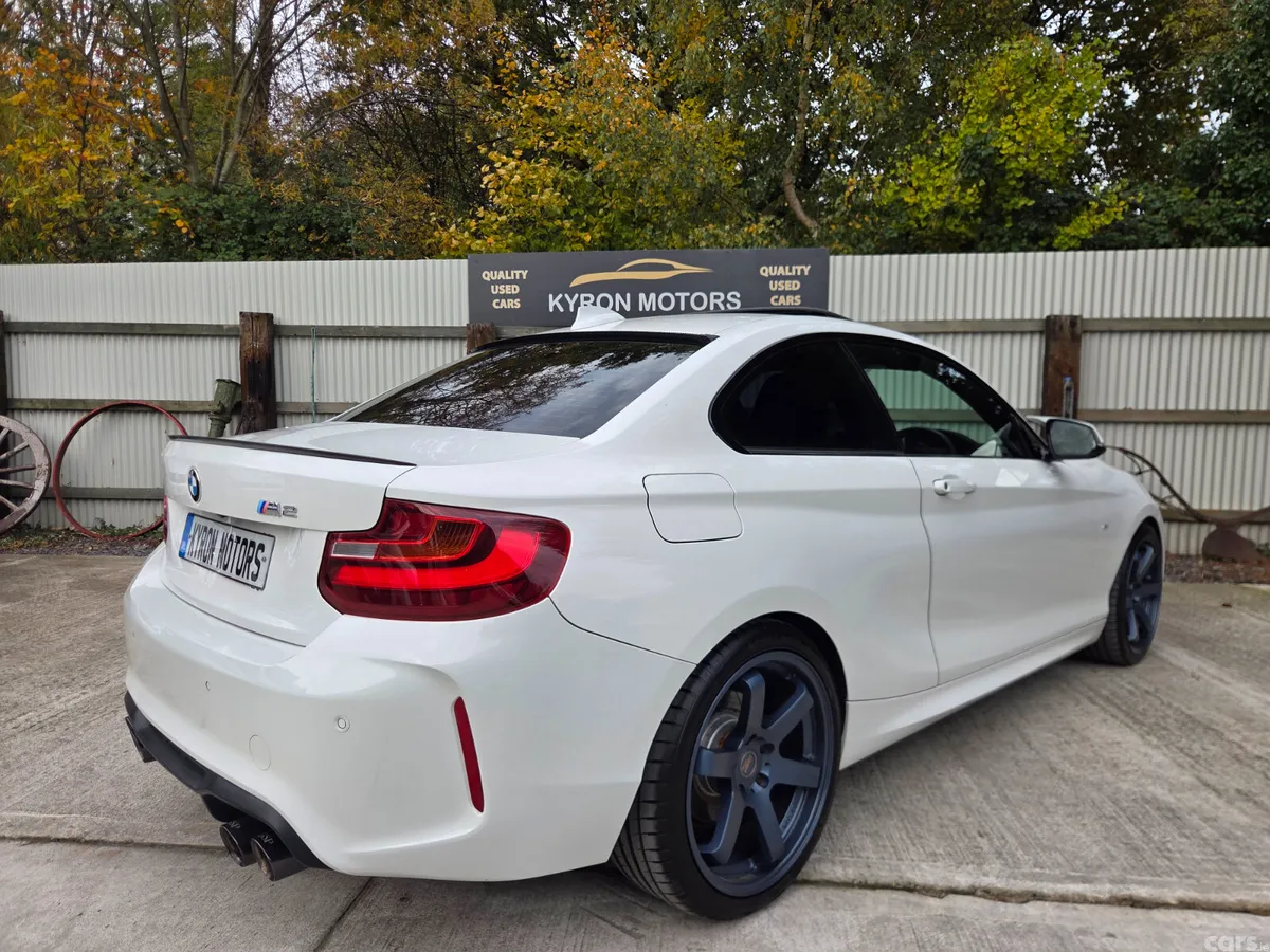 BMW 2-Series Coupe, Petrol, 2014, White