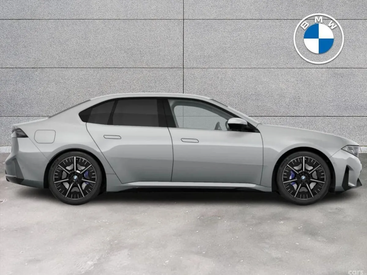BMW 3-Series Saloon, Electric, 2026, Silver