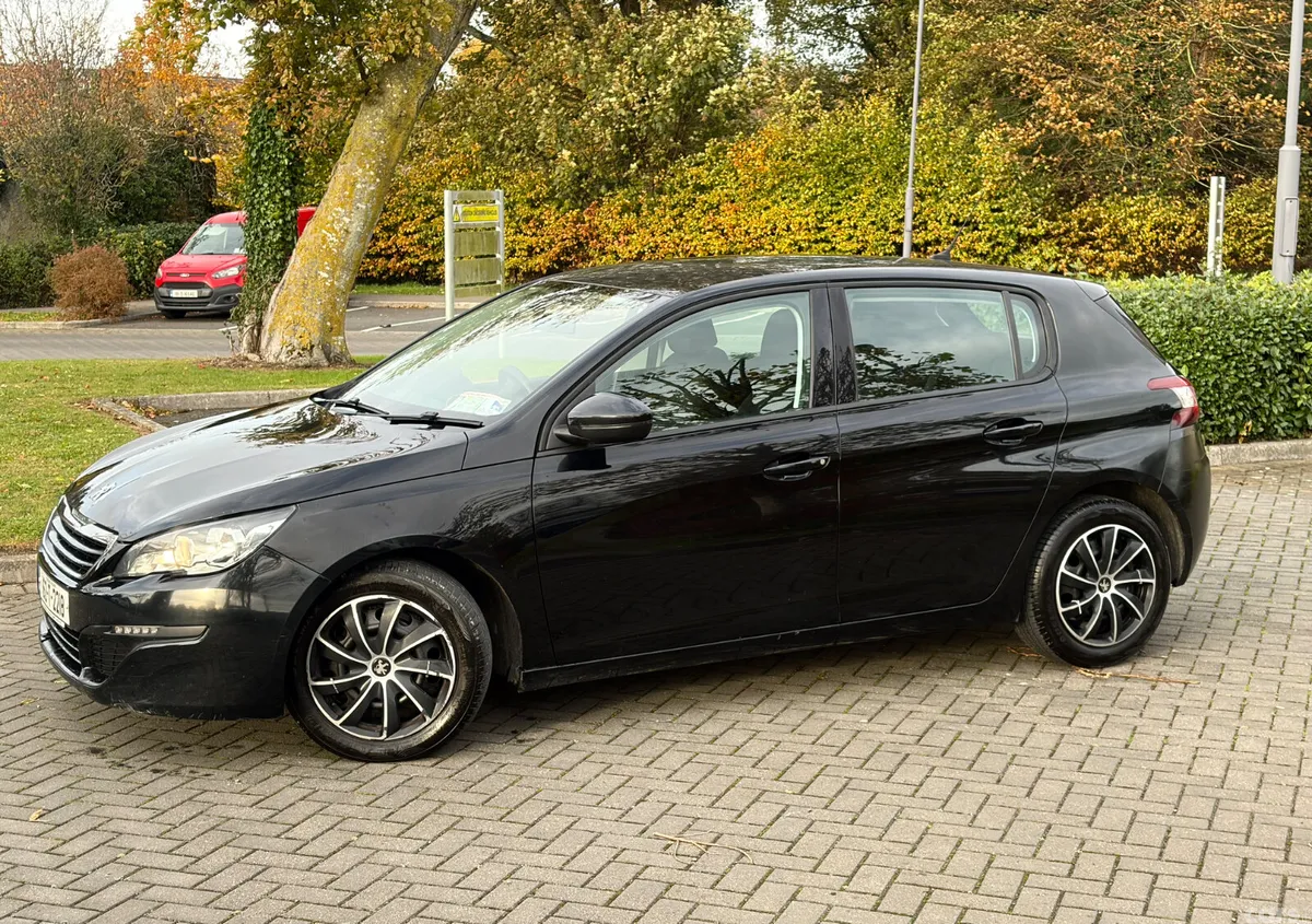 Peugeot 308 Hatchback, Diesel, 2016, Black