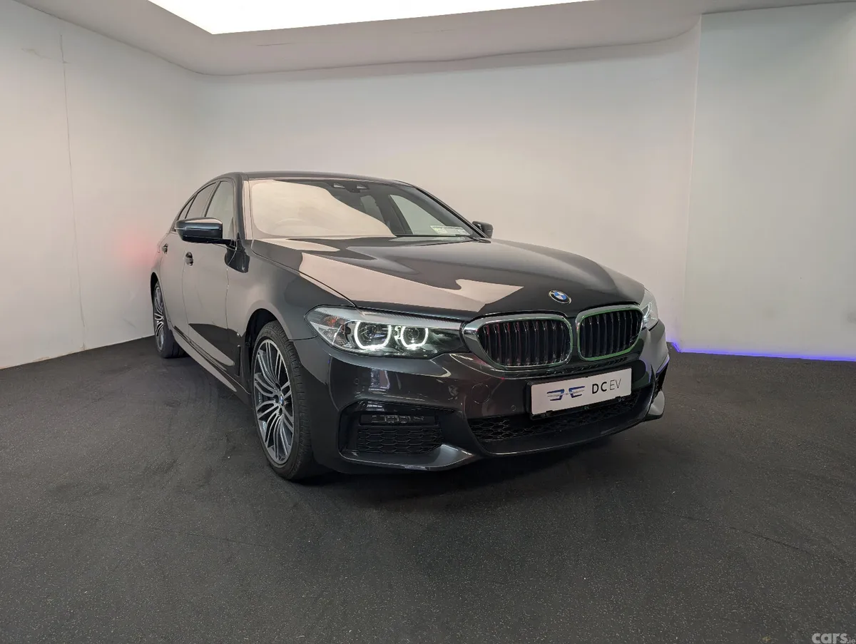 BMW 5-Series Saloon, Petrol Plug-in Hybrid, 2020, Grey