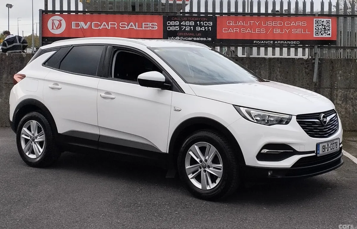 Opel Grandland X SUV, Diesel, 2019, White