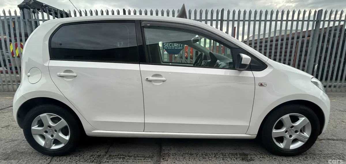 Volkswagen up! Hatchback, Petrol, 2013, White