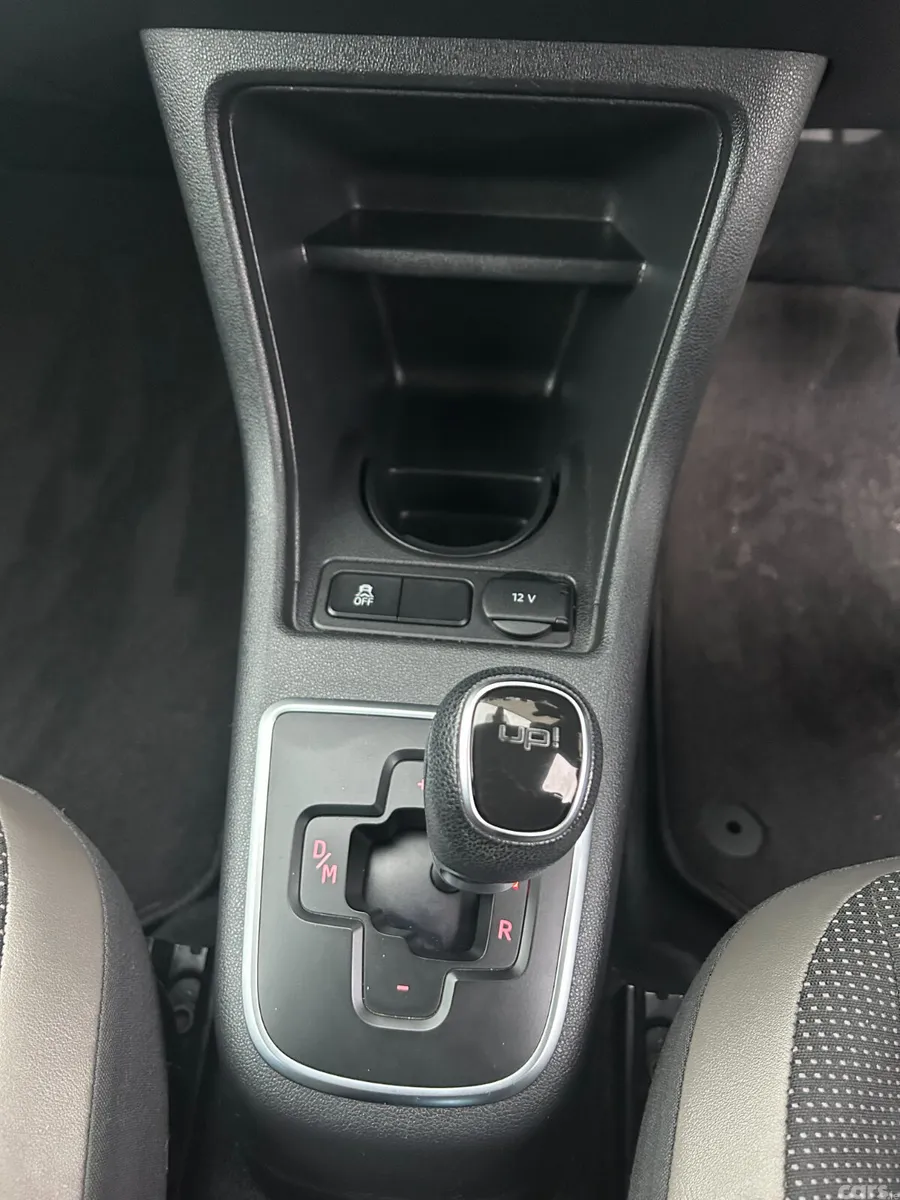 Volkswagen up! Hatchback, Petrol, 2013, White