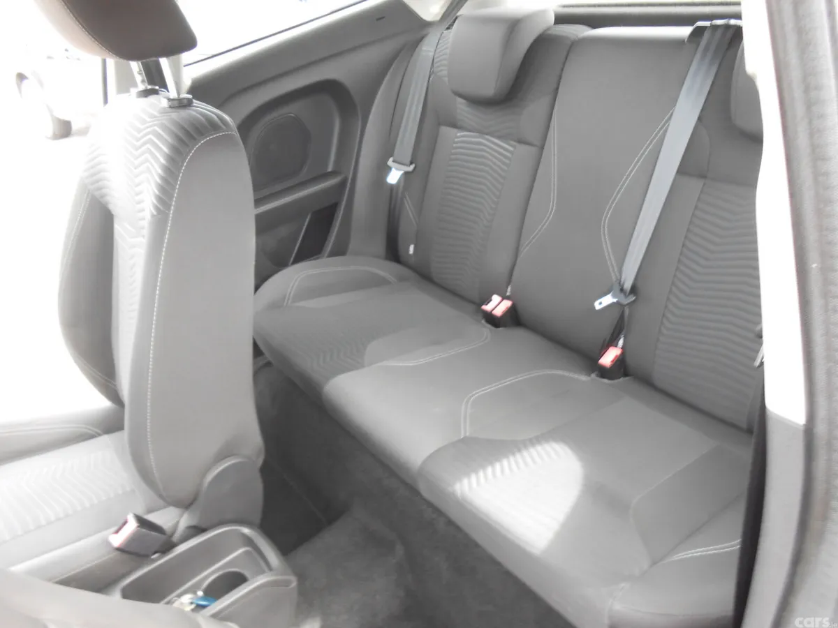 Ford Fiesta Hatchback, Petrol, 2016, Blue