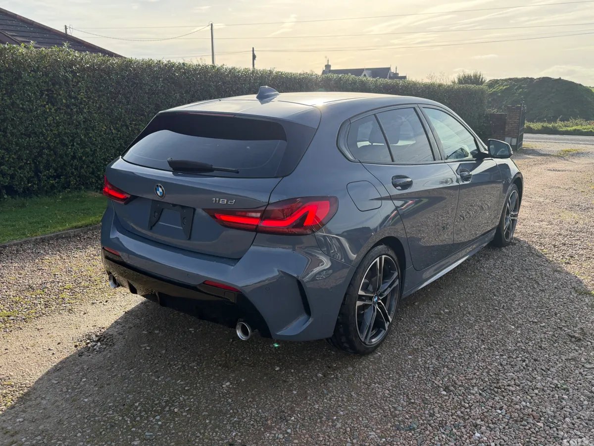BMW 1-Series Hatchback, Diesel, 2021, Grey