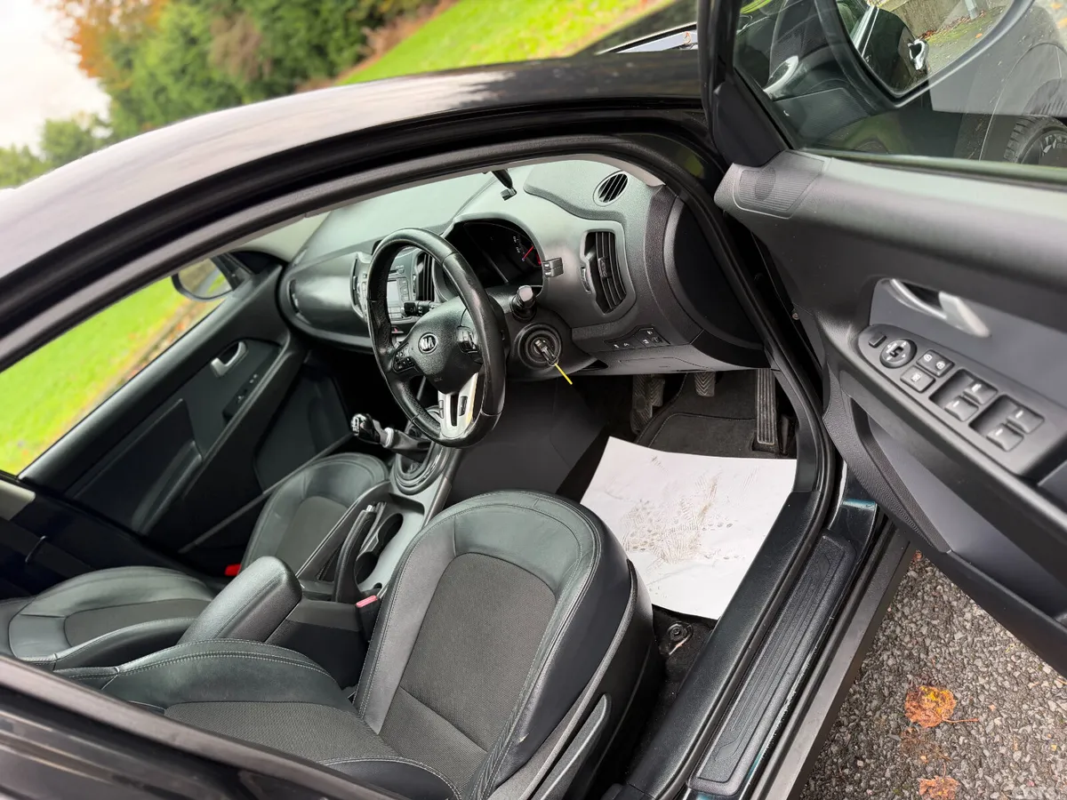 Kia Sportage SUV, Diesel, 2013, Black