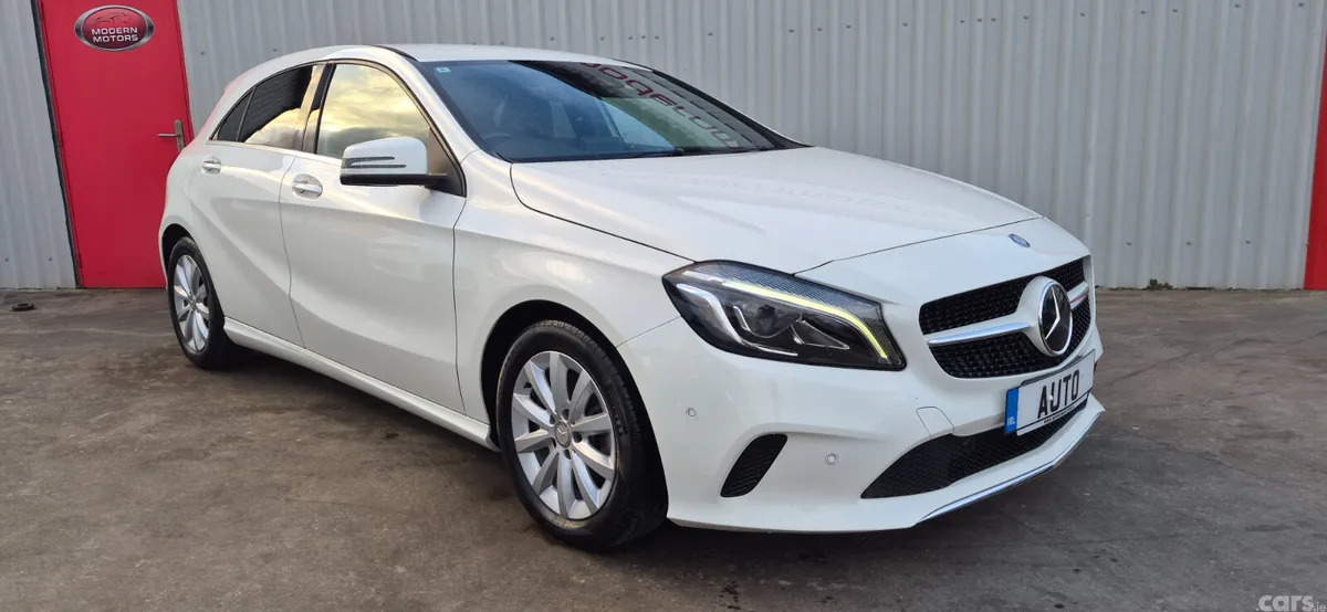Mercedes-Benz A-Class Hatchback, Petrol, 2016, White