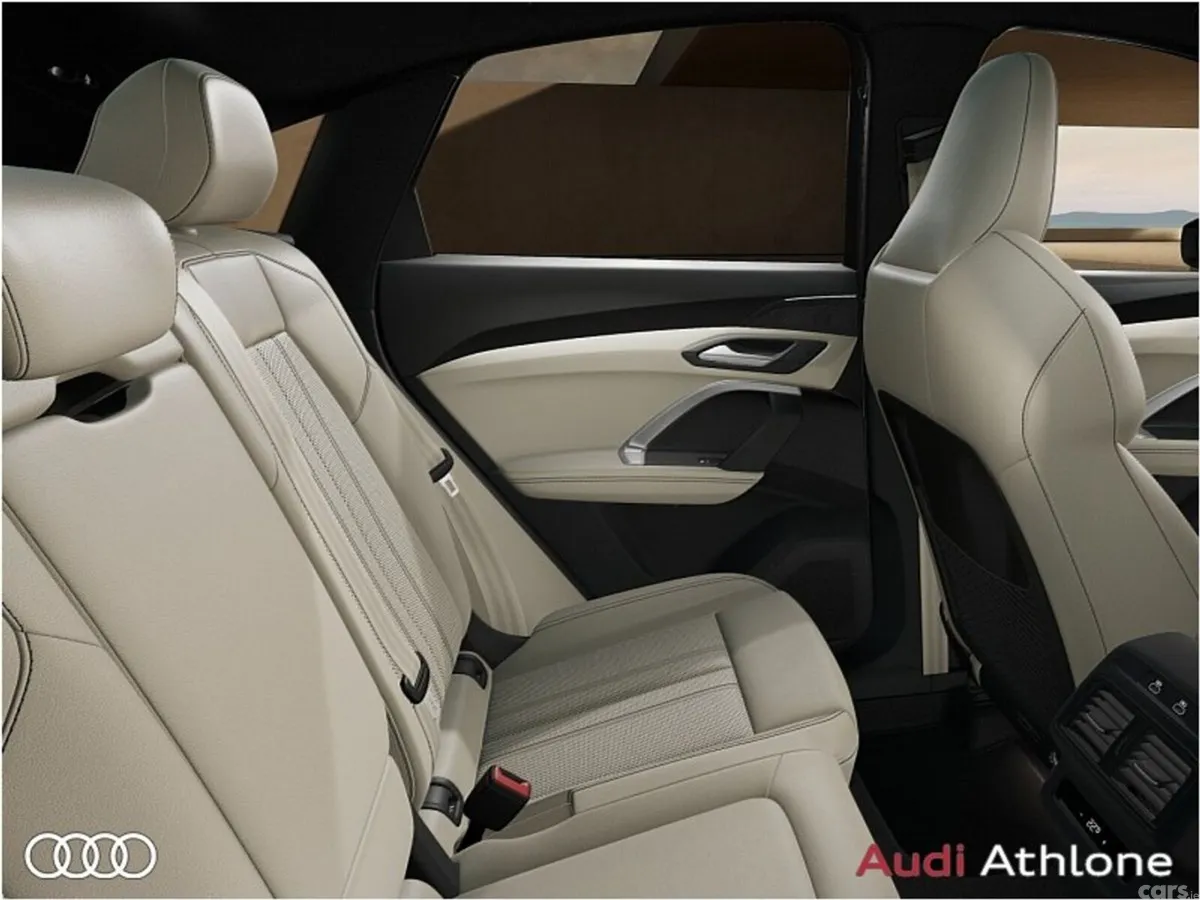 Audi Q5 SUV, Petrol Plug-in Hybrid, 2027, Grey