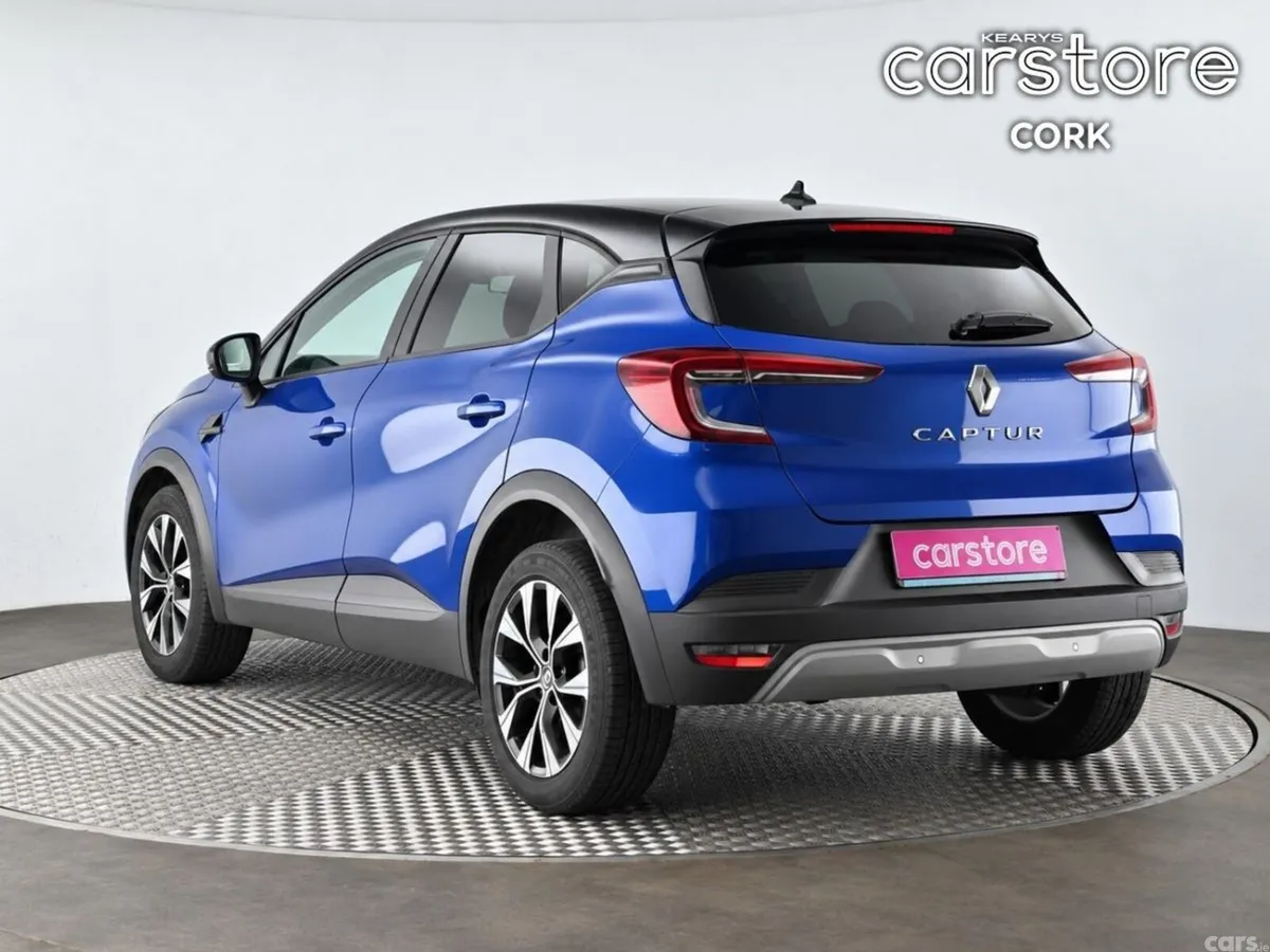 Renault Captur Hatchback, Petrol, 2024, Blue