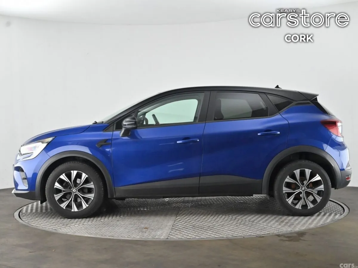 Renault Captur Hatchback, Petrol, 2024, Blue