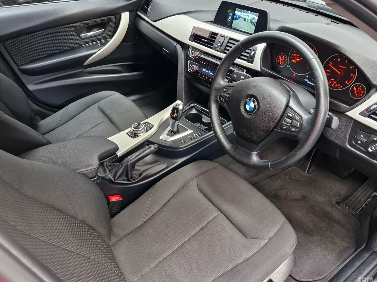 BMW 3-Series Saloon, Diesel, 2018, Grey