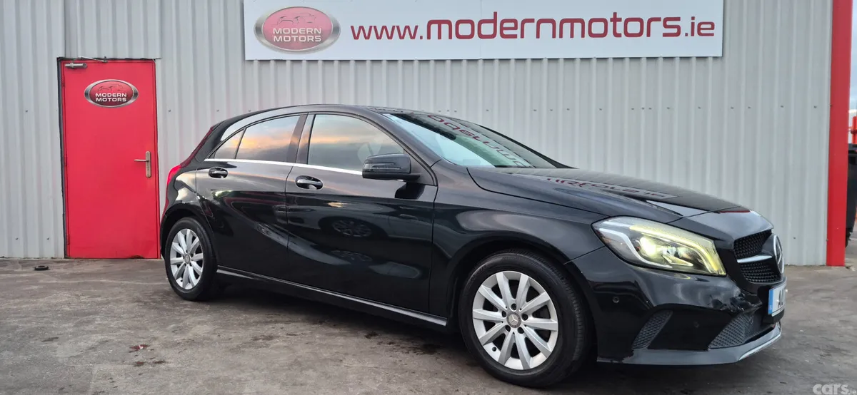 Mercedes-Benz A-Class Hatchback, Petrol, 2016, Black