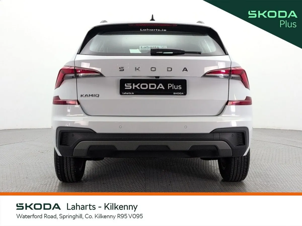 Skoda Kamiq SUV, Petrol, 2026, White