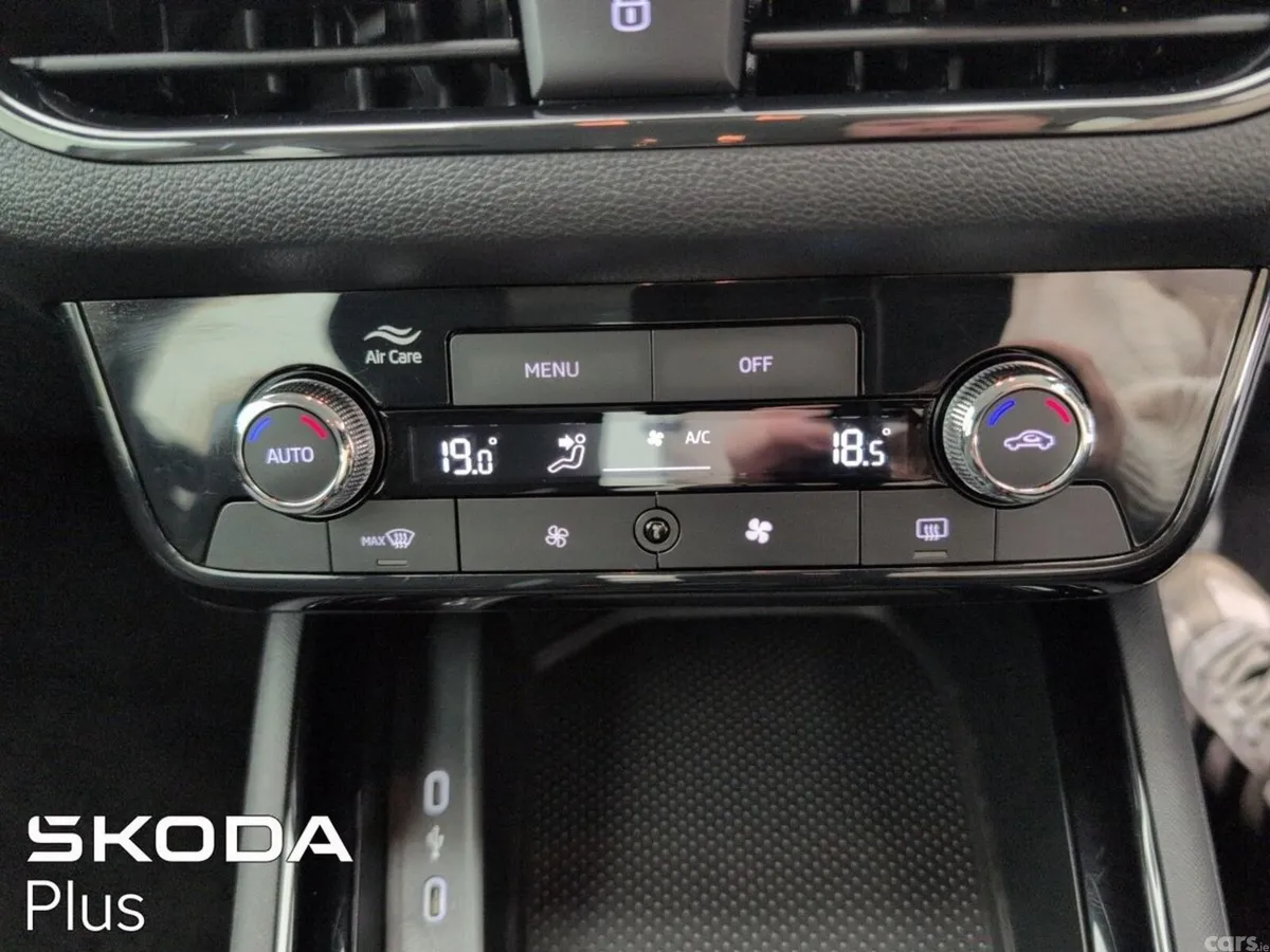 Skoda Kamiq SUV, Petrol, 2026, White