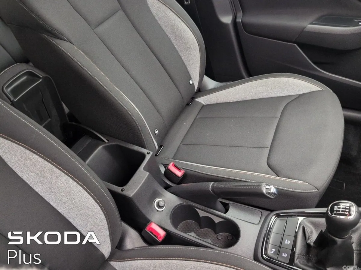 Skoda Kamiq SUV, Petrol, 2026, White