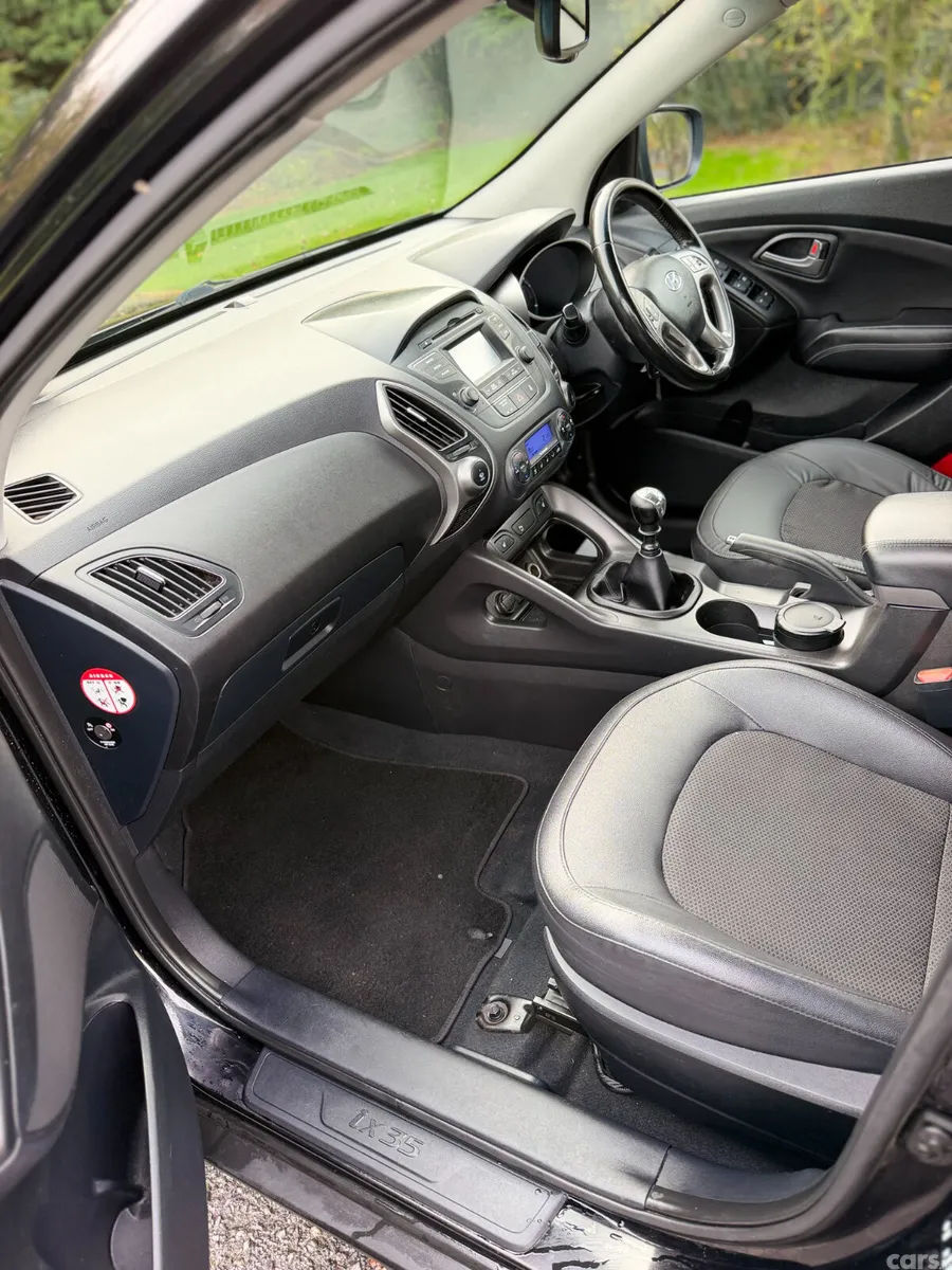 Hyundai ix35 SUV, Diesel, 2015, Black
