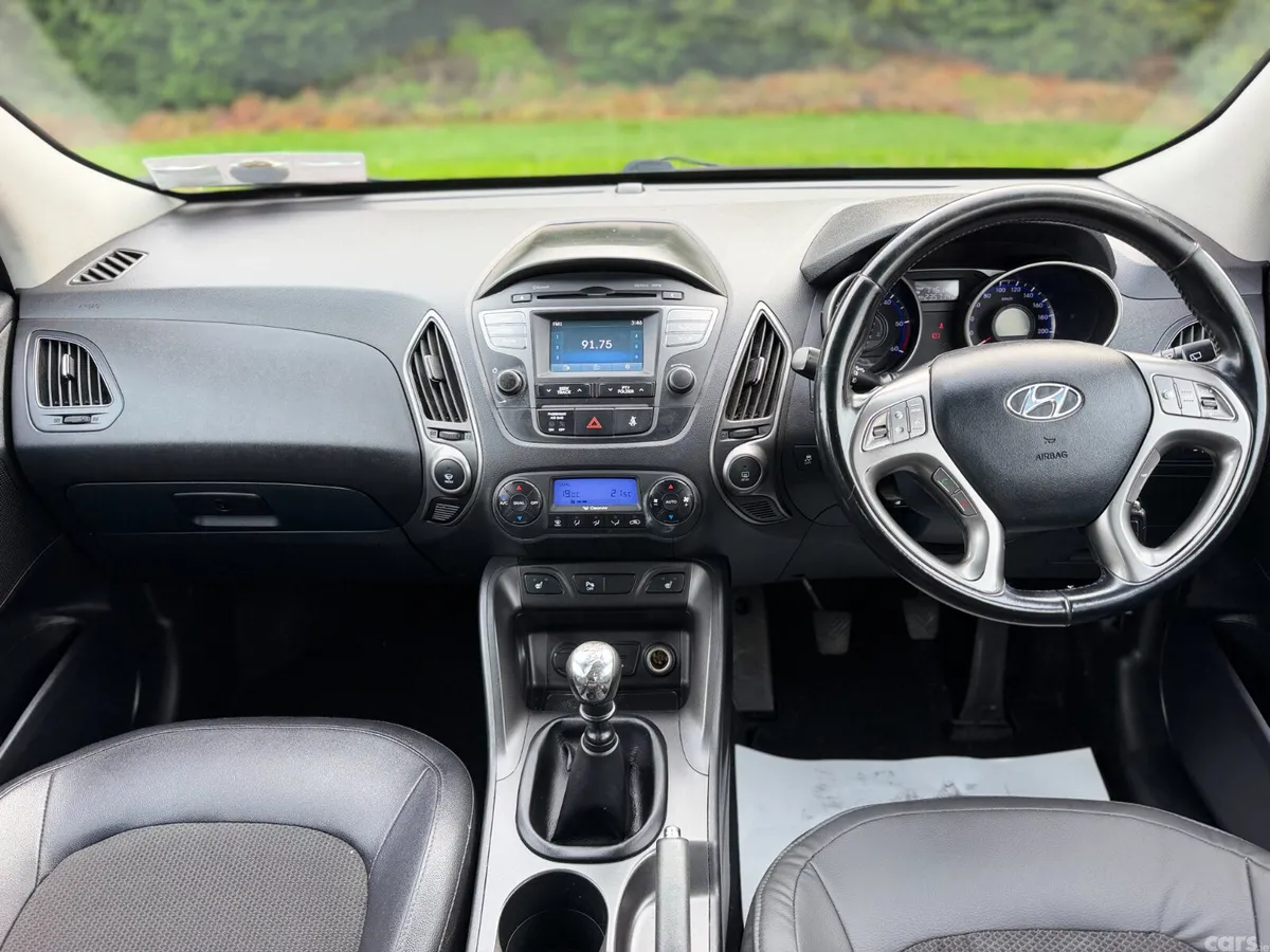 Hyundai ix35 SUV, Diesel, 2015, Black