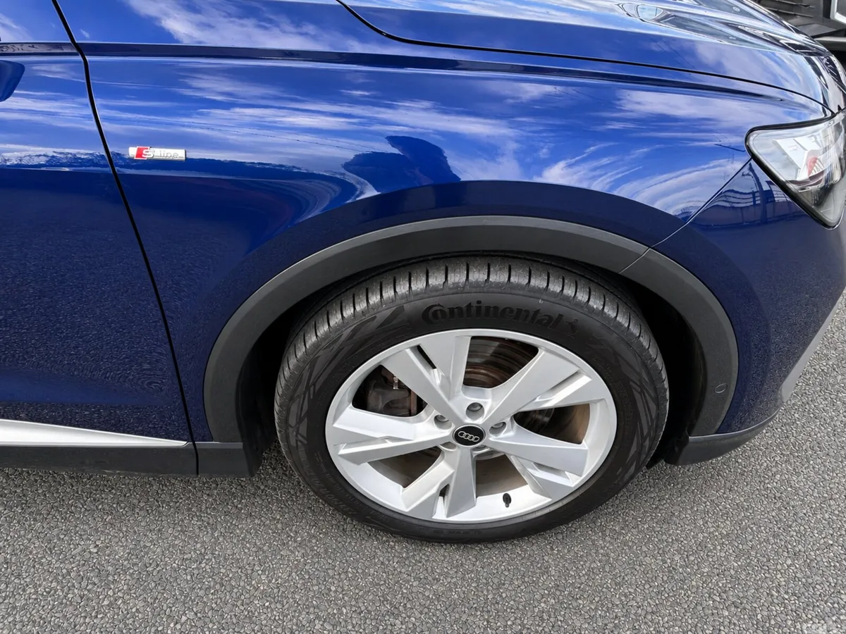 Audi e-tron SUV, Electric, 2023, Blue