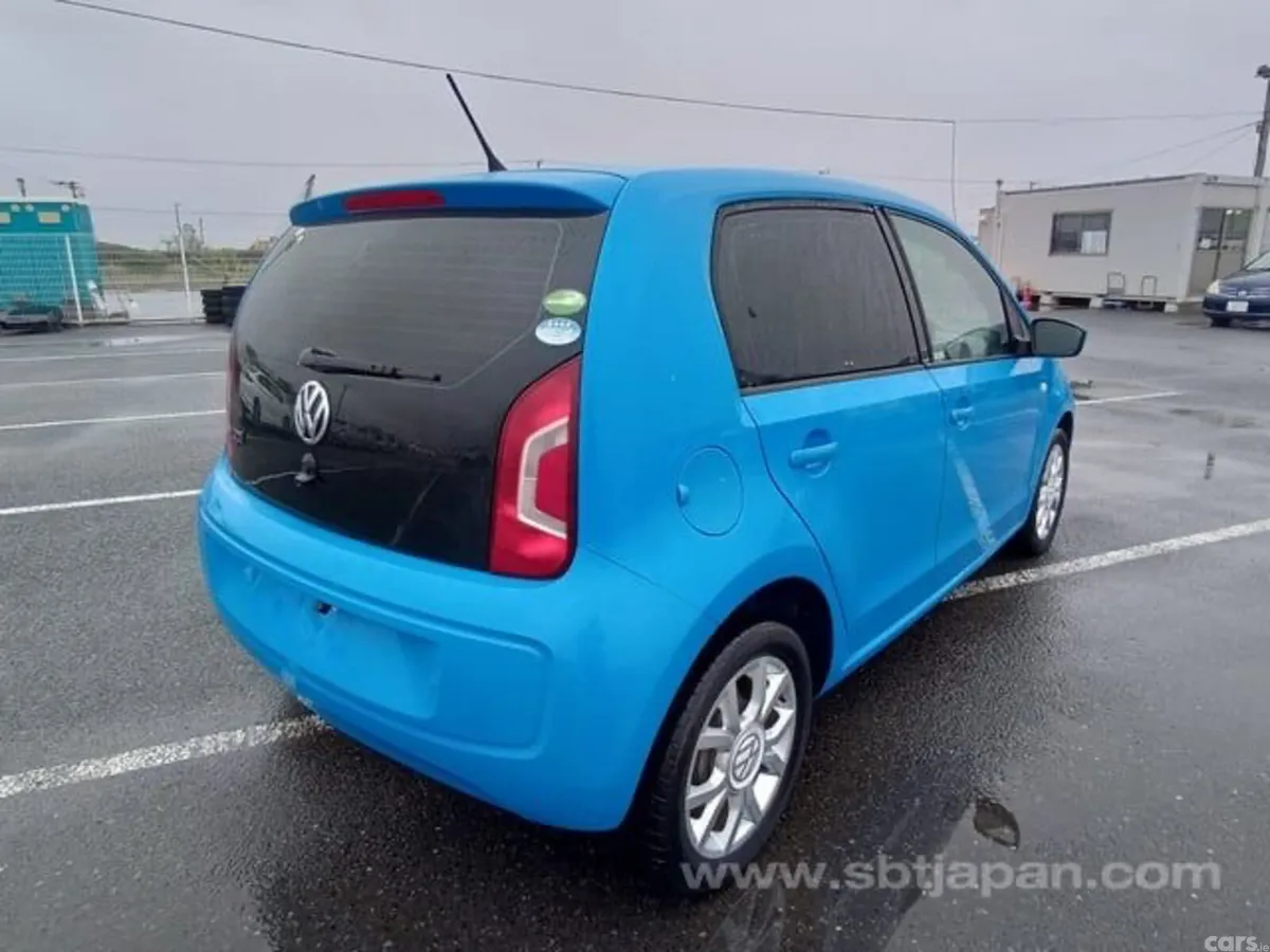 Volkswagen up! Hatchback, Petrol, 2015, Blue